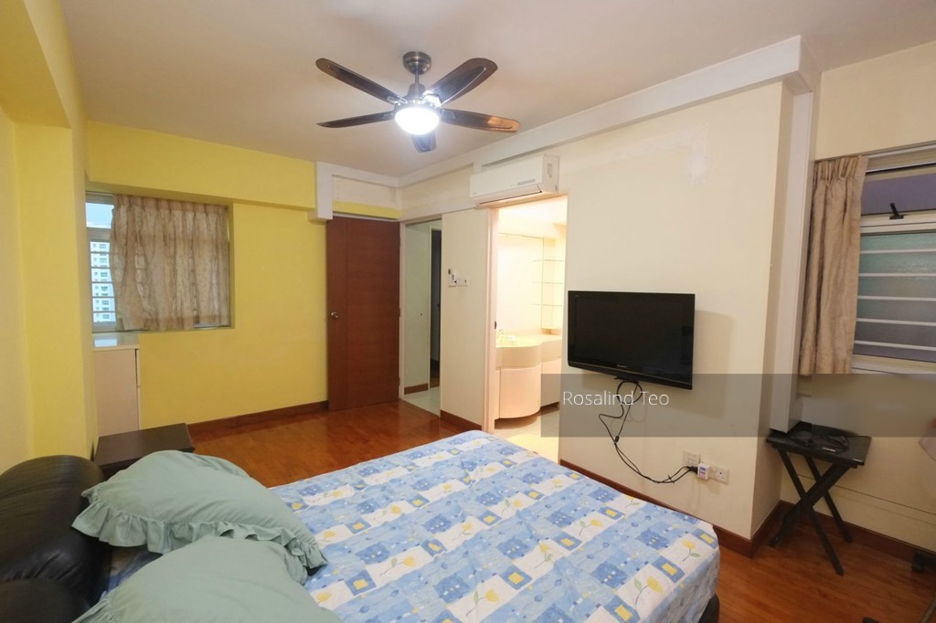 Blk 648 Punggol Central (Punggol), HDB 5 Rooms #137941632